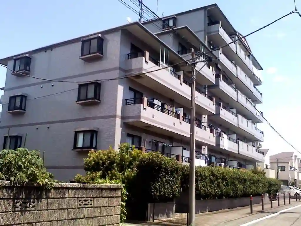 レソール 外観