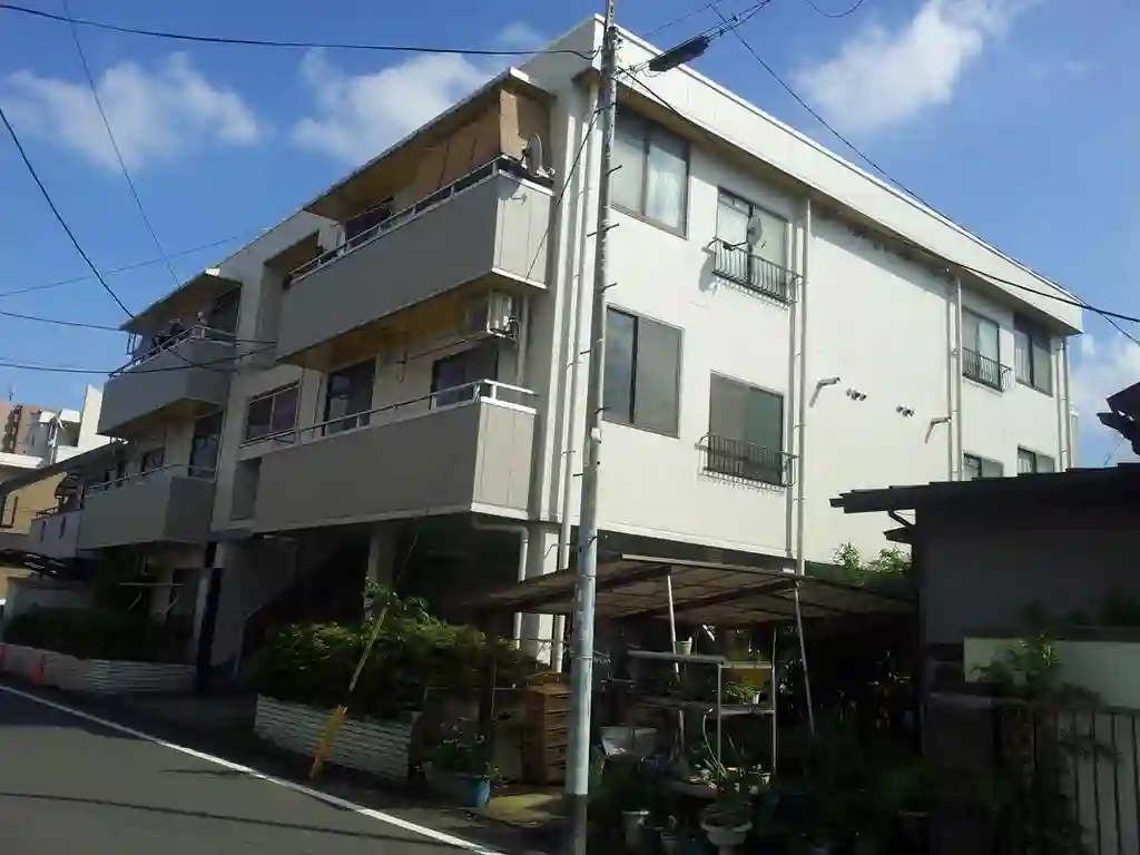 ファーストフクスケ 外観