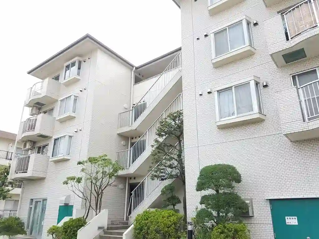 ラフォーレひらとA棟 外観