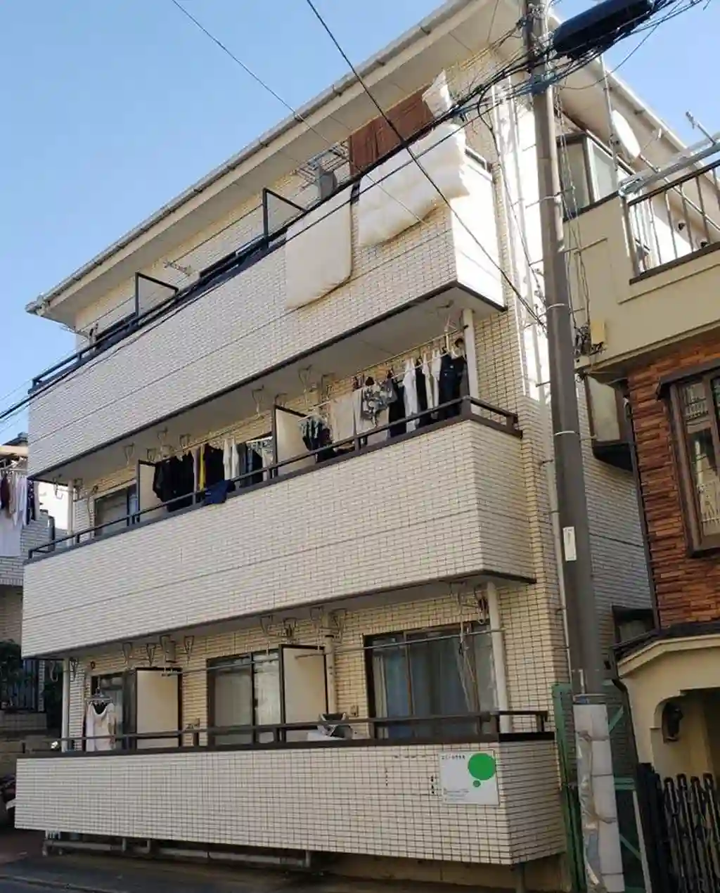 エミールササキ 外観