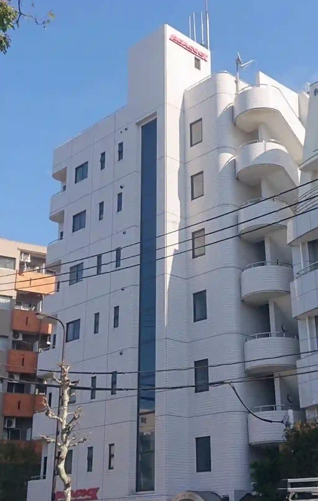 ピーコックローヤル 外観