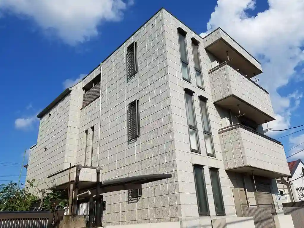 第5リーゼンハイツ 外観