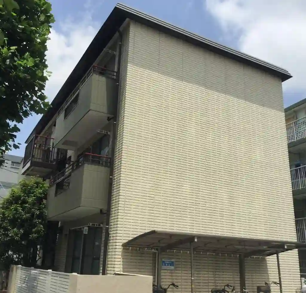 クレアトゥーレA 外観
