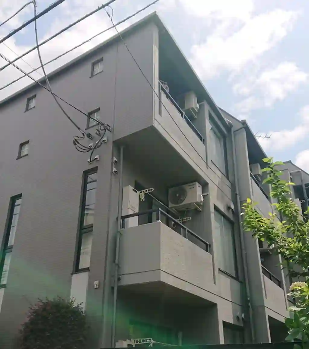ファーストステップ 外観