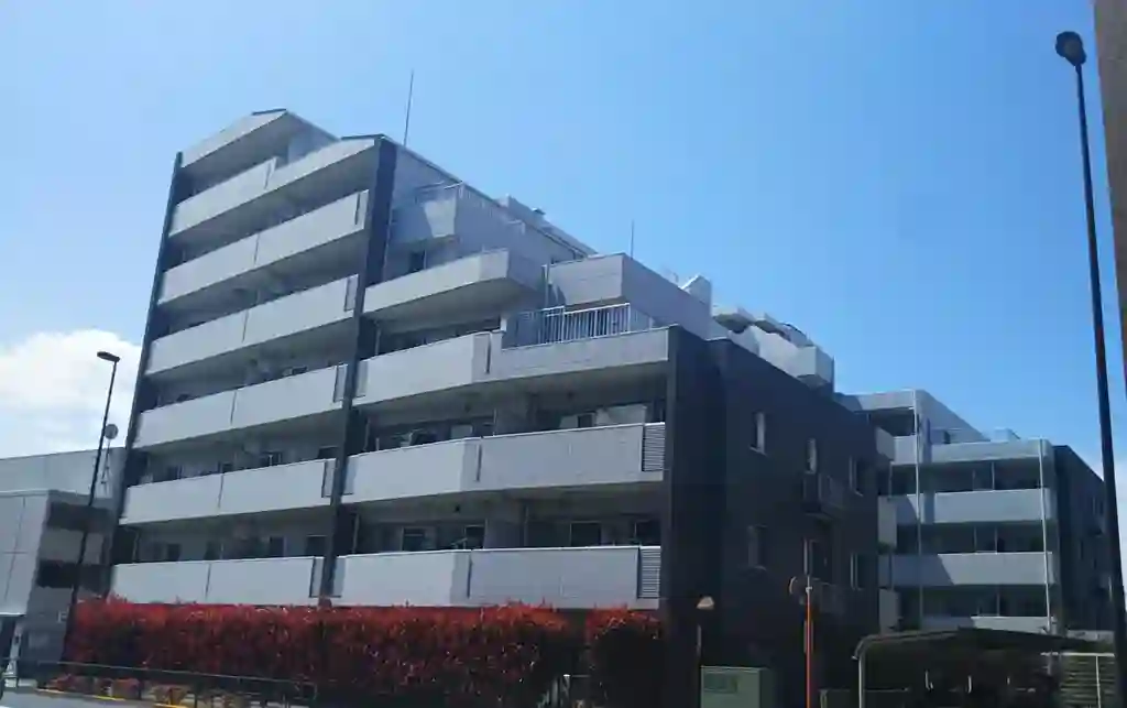 プレシス立川 外観