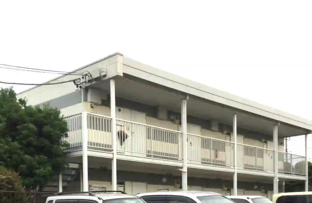 レオパレスジュネス・東大宮 外観