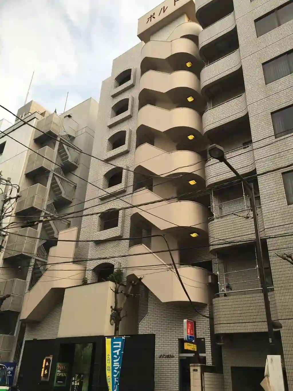 メゾンポルト 外観