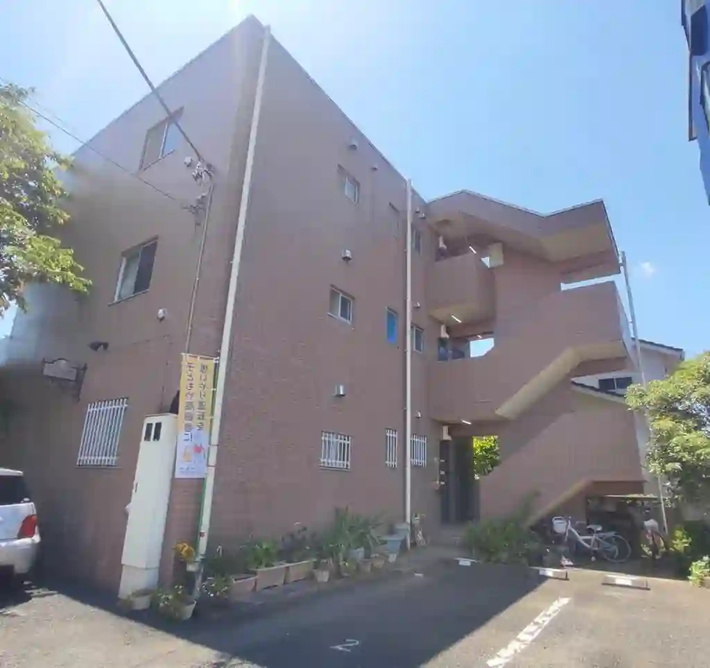 クレスト壱里山 外観