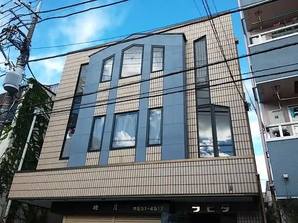 ラピタ 外観
