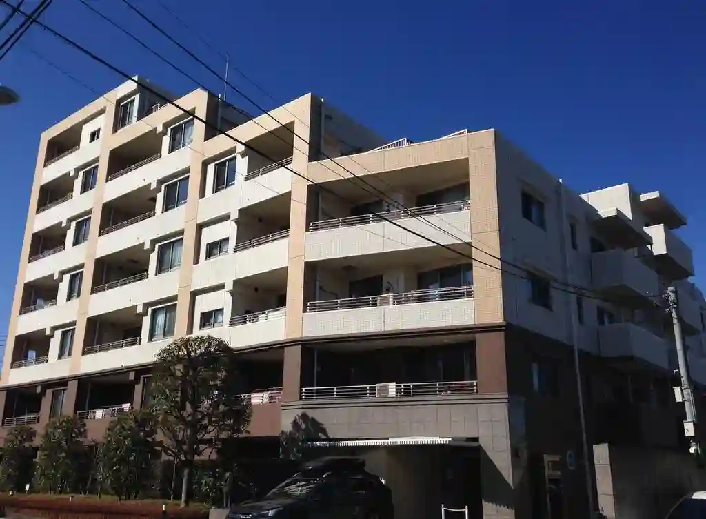 ライオンズ東中神 外観