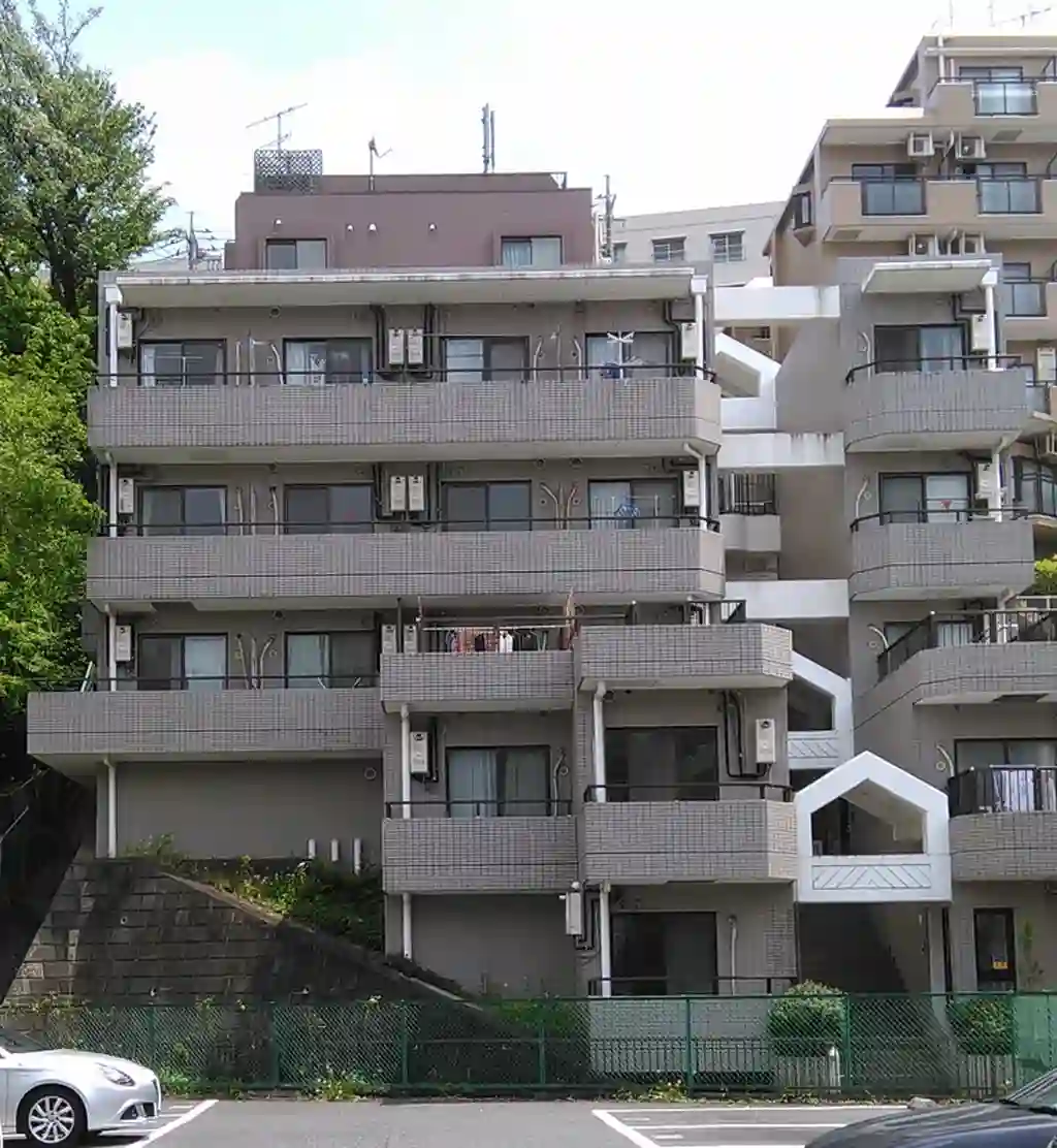 コスモ百合ヶ丘高石 外観