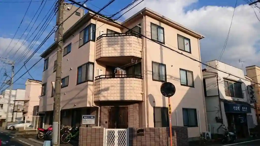 コトー・ルミエール 外観