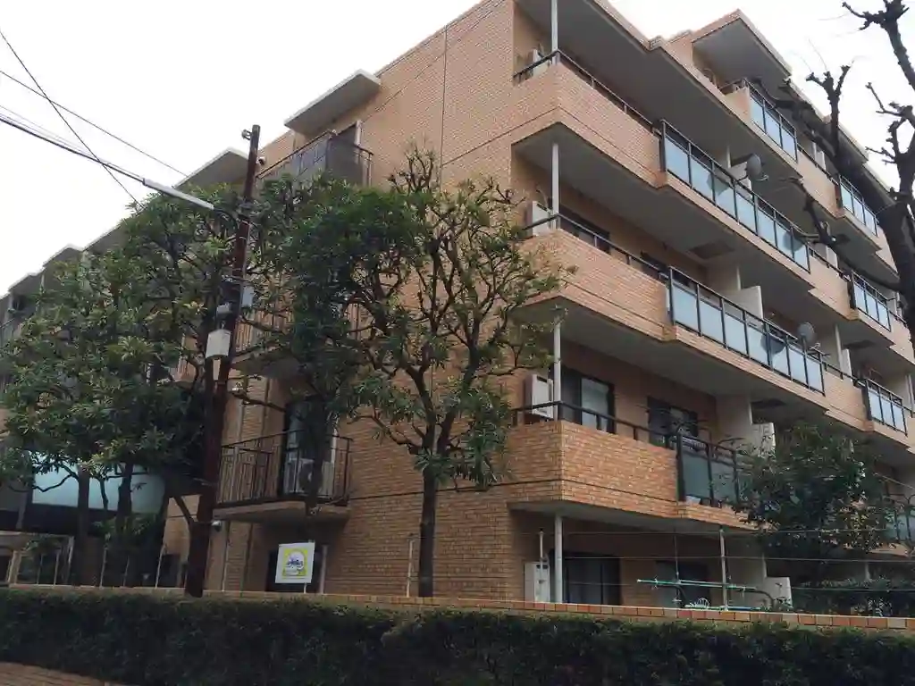 ライオンズマンション新宿原町 外観