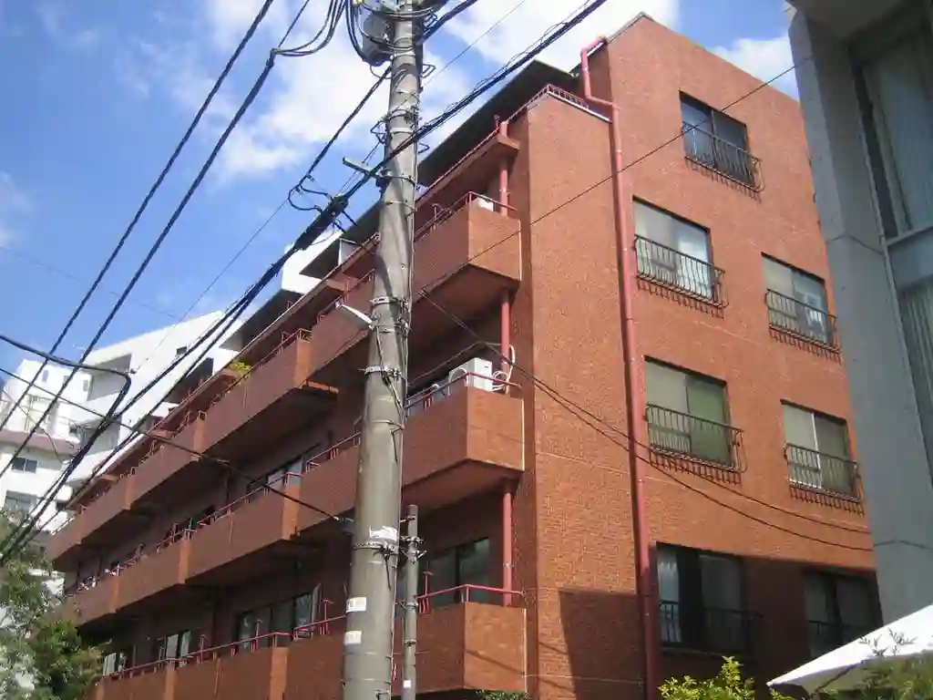 ソフトタウン原宿 外観