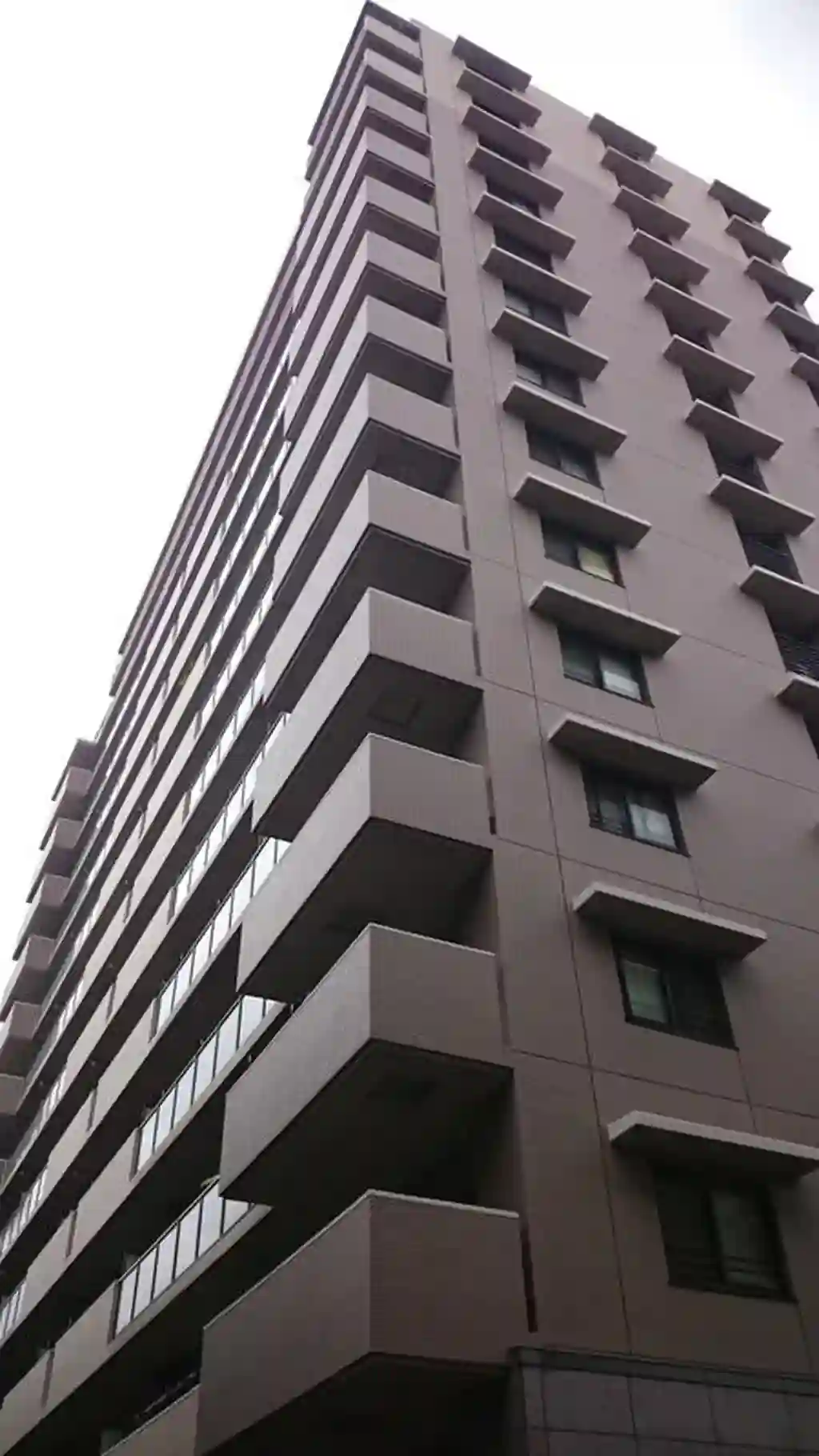 シャリエ西日暮里 外観