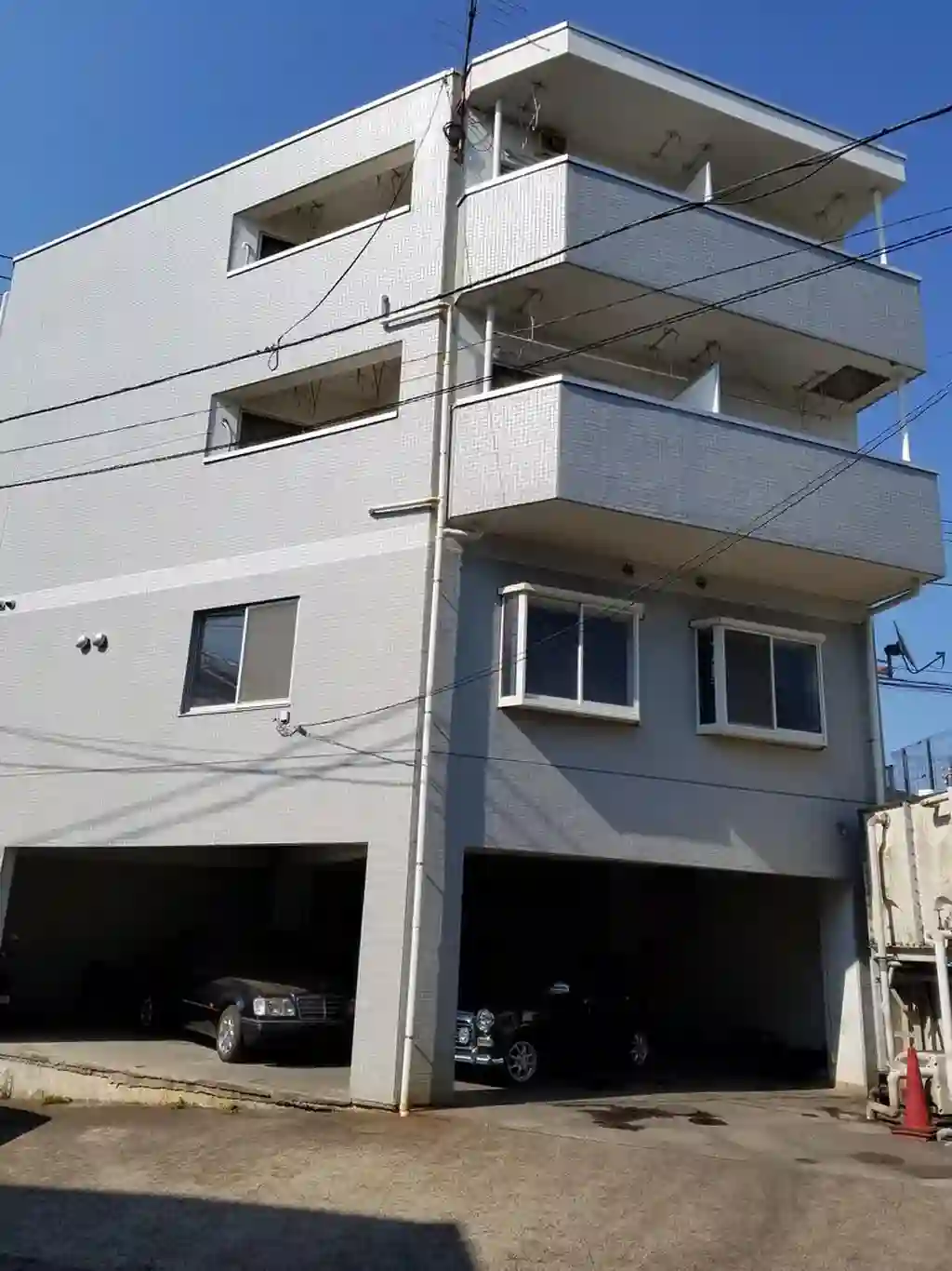 ステージIII 外観
