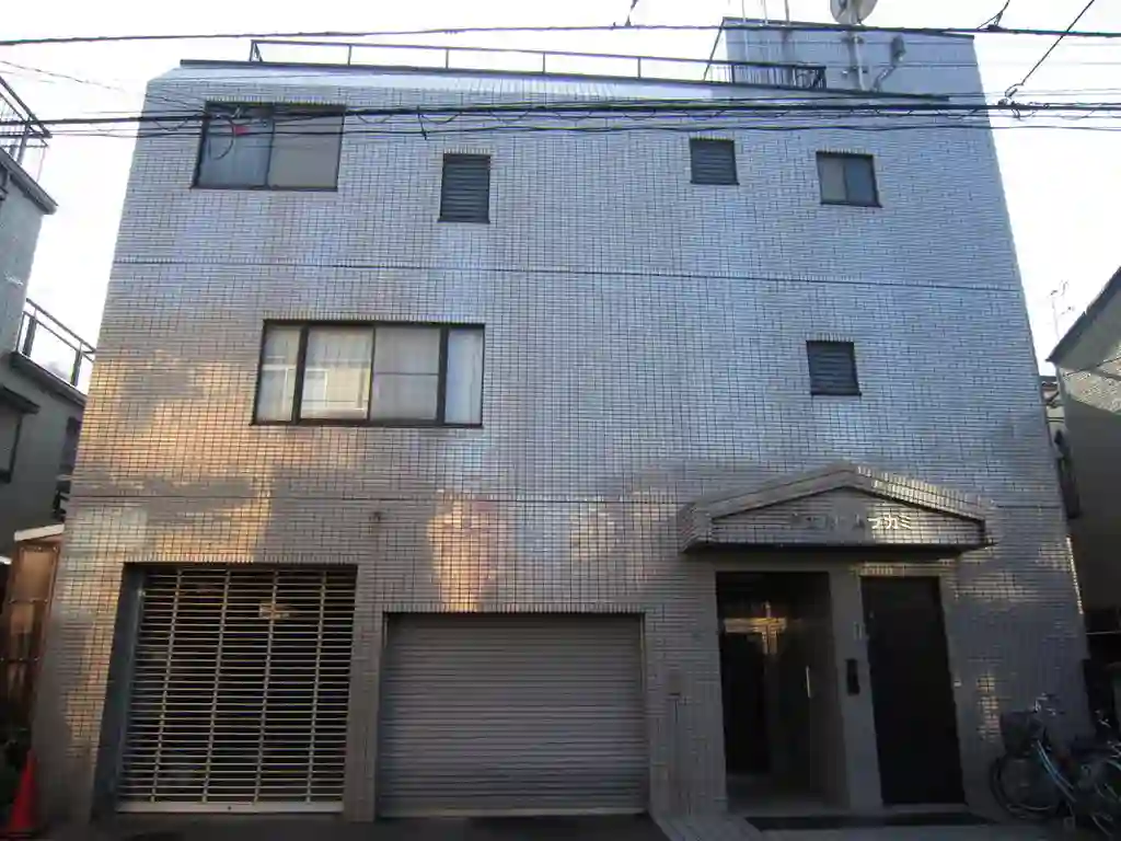 ドエルムラカミ 外観