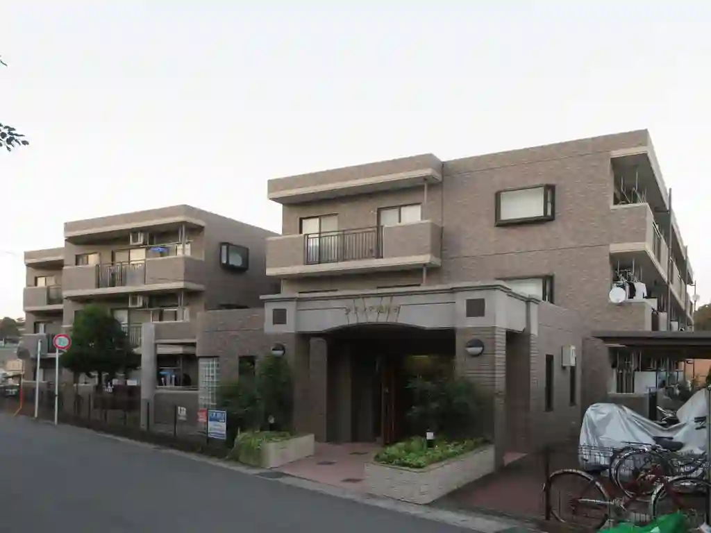 グランデ駿河台 外観