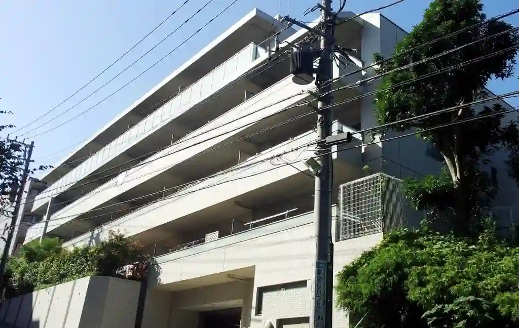 プレシス鷺沼ヒルズ 外観