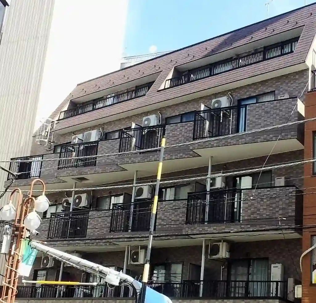 バーンホーフ三鴨 外観