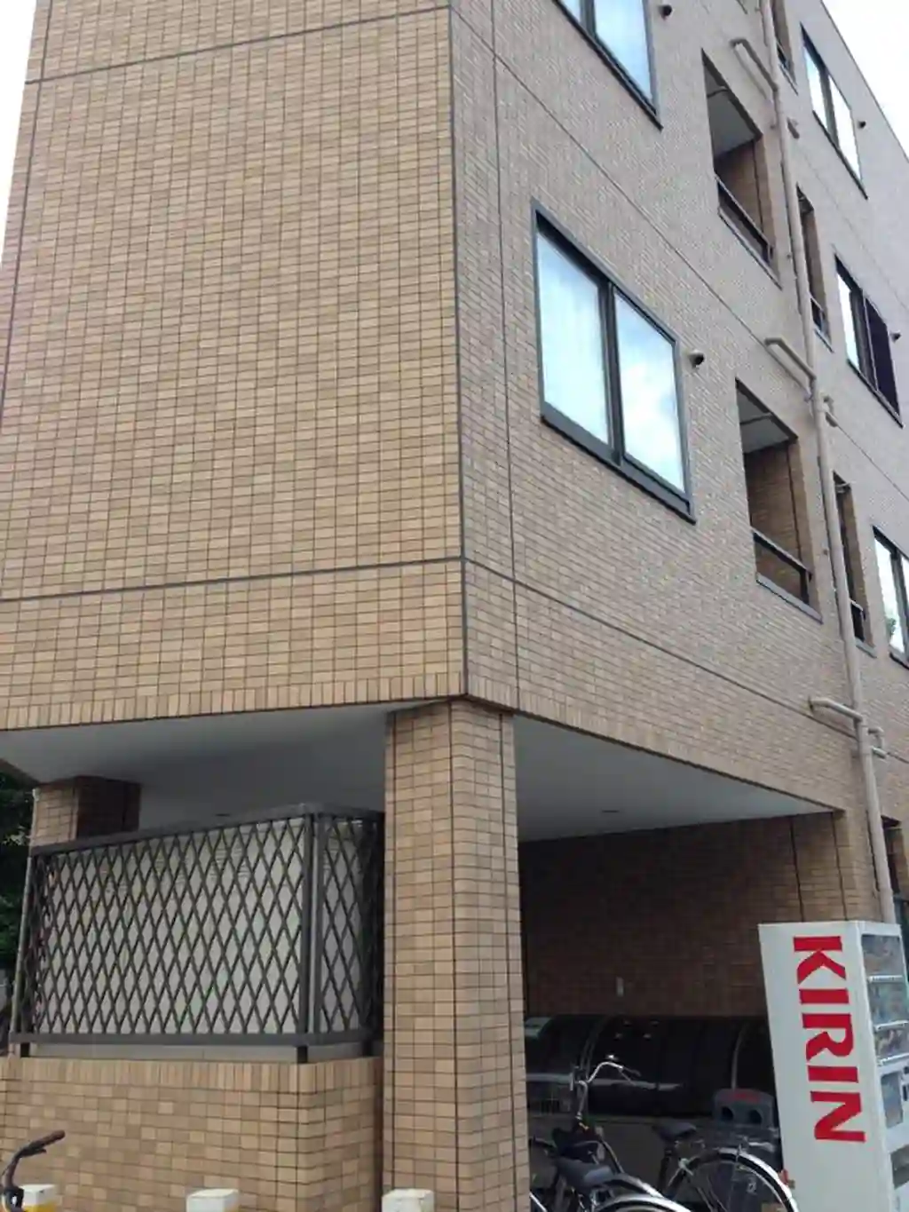 ラピュータ綾瀬 外観