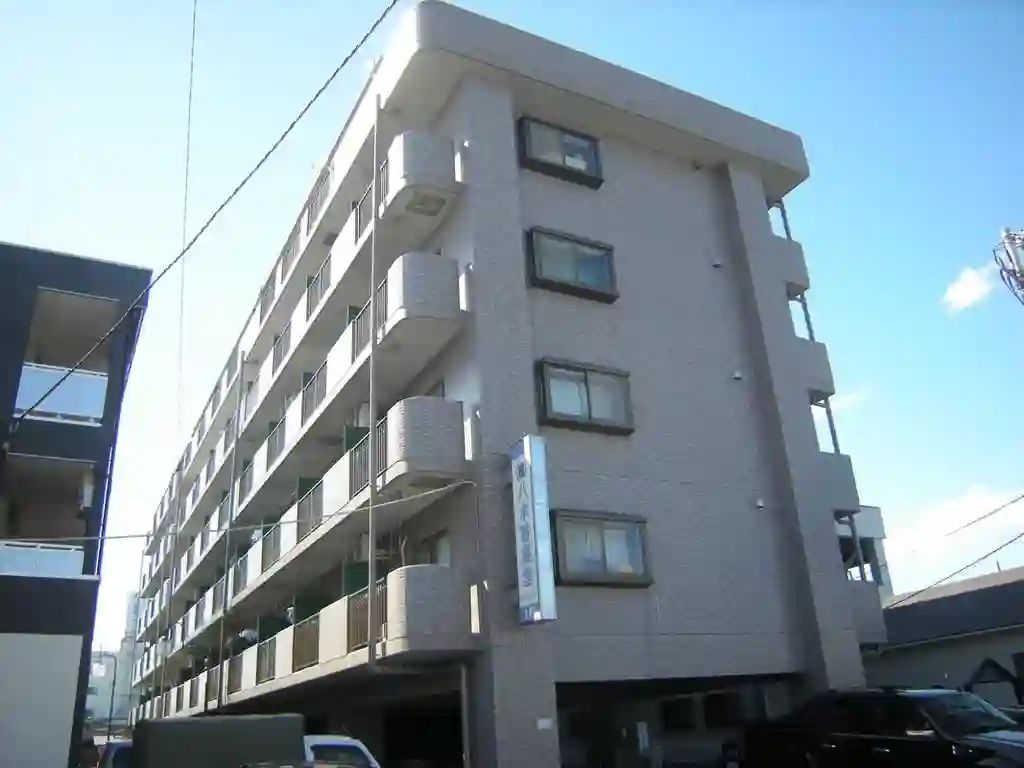 グレース八木3 外観