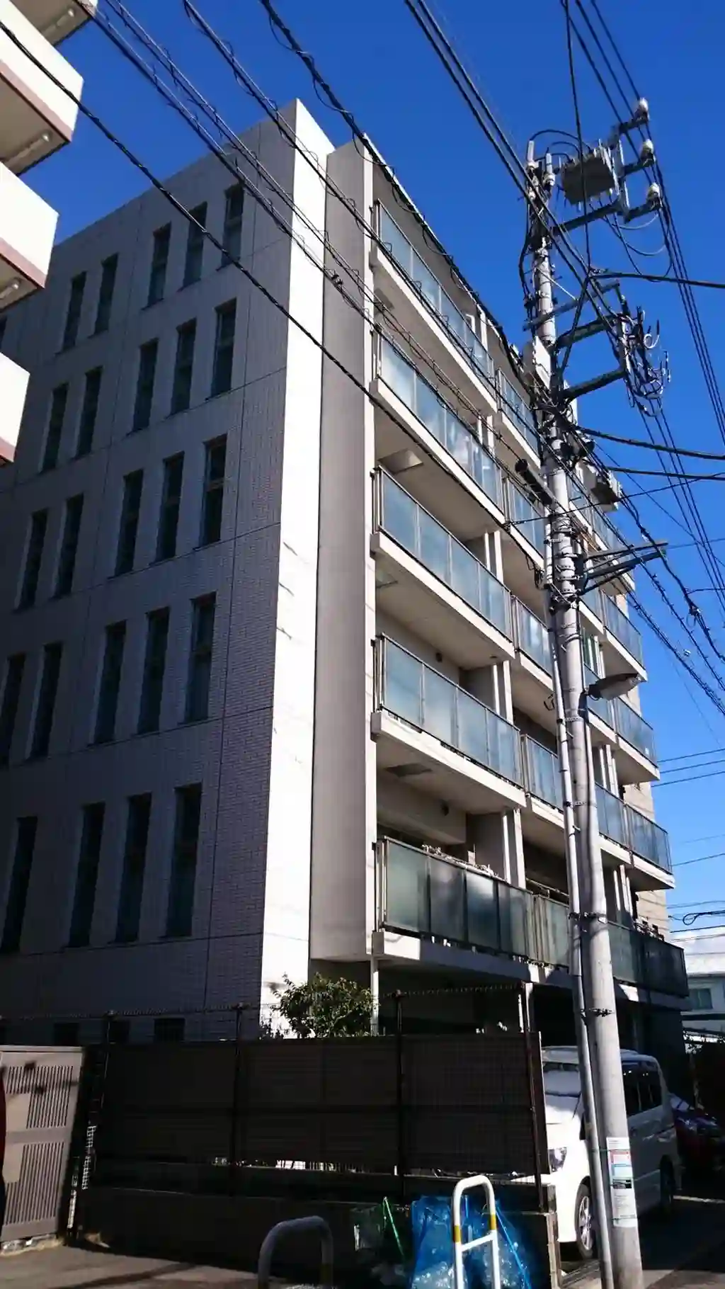 レヴィスタ日暮里 外観