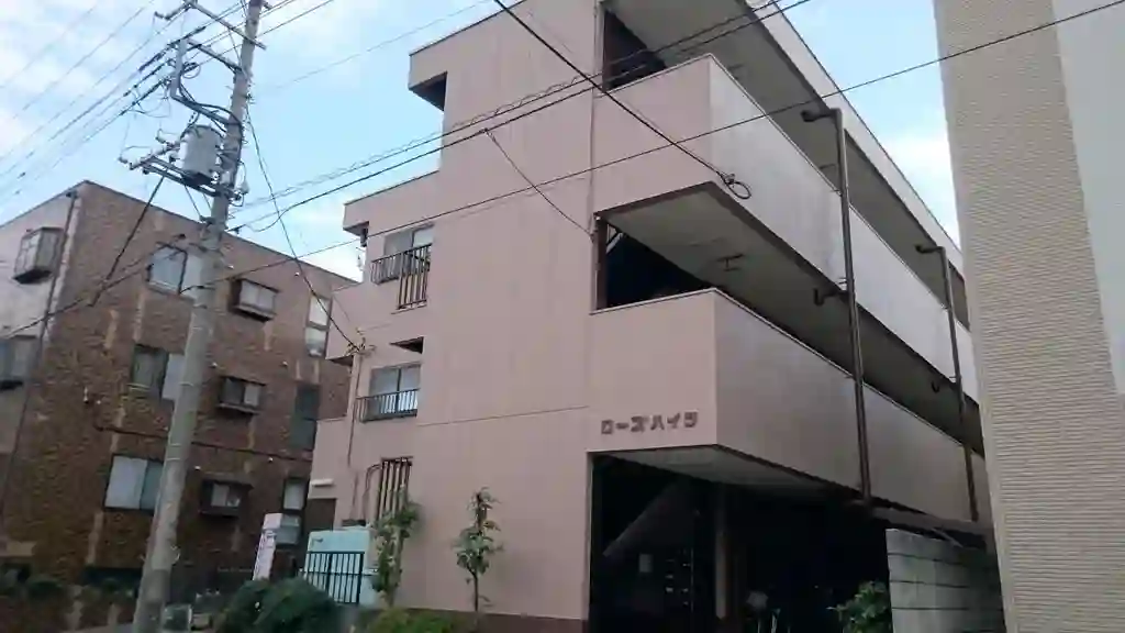 ローズハイツ 外観