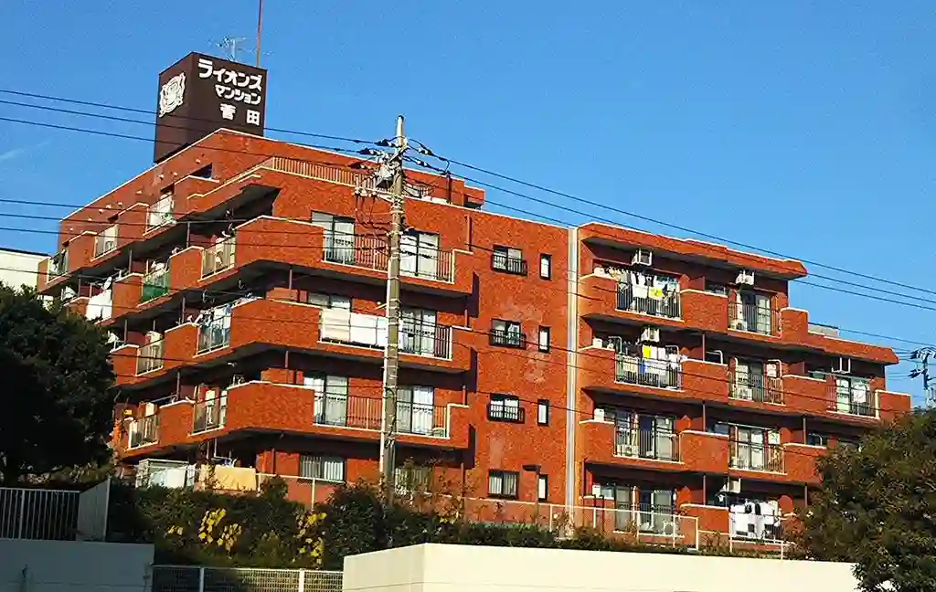 ライオンズマンション菅田 外観