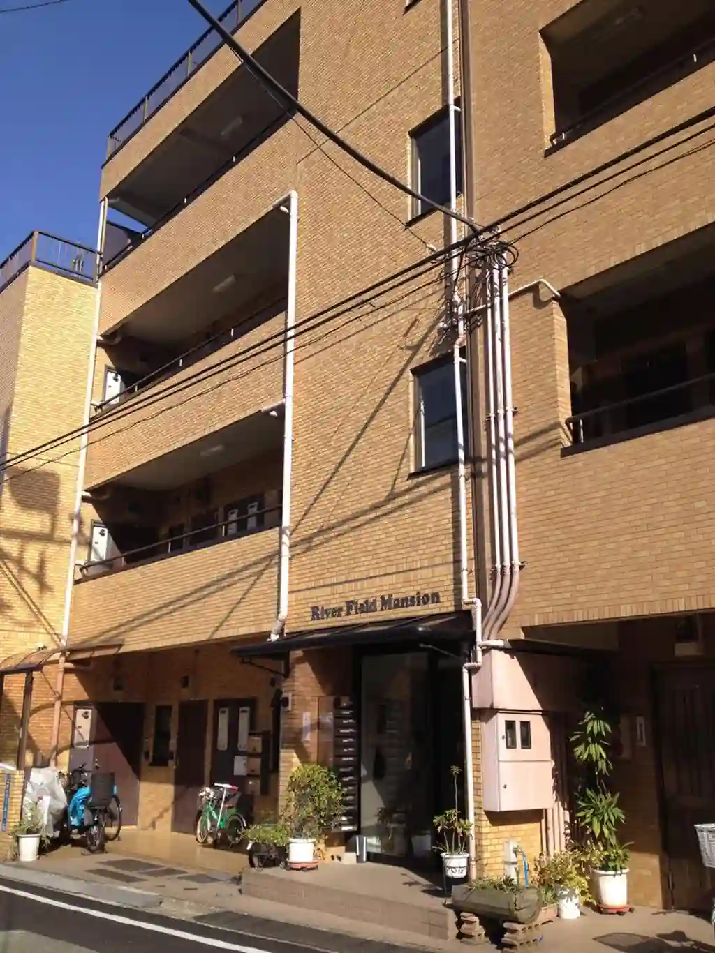 リバーフィールドマンション 外観