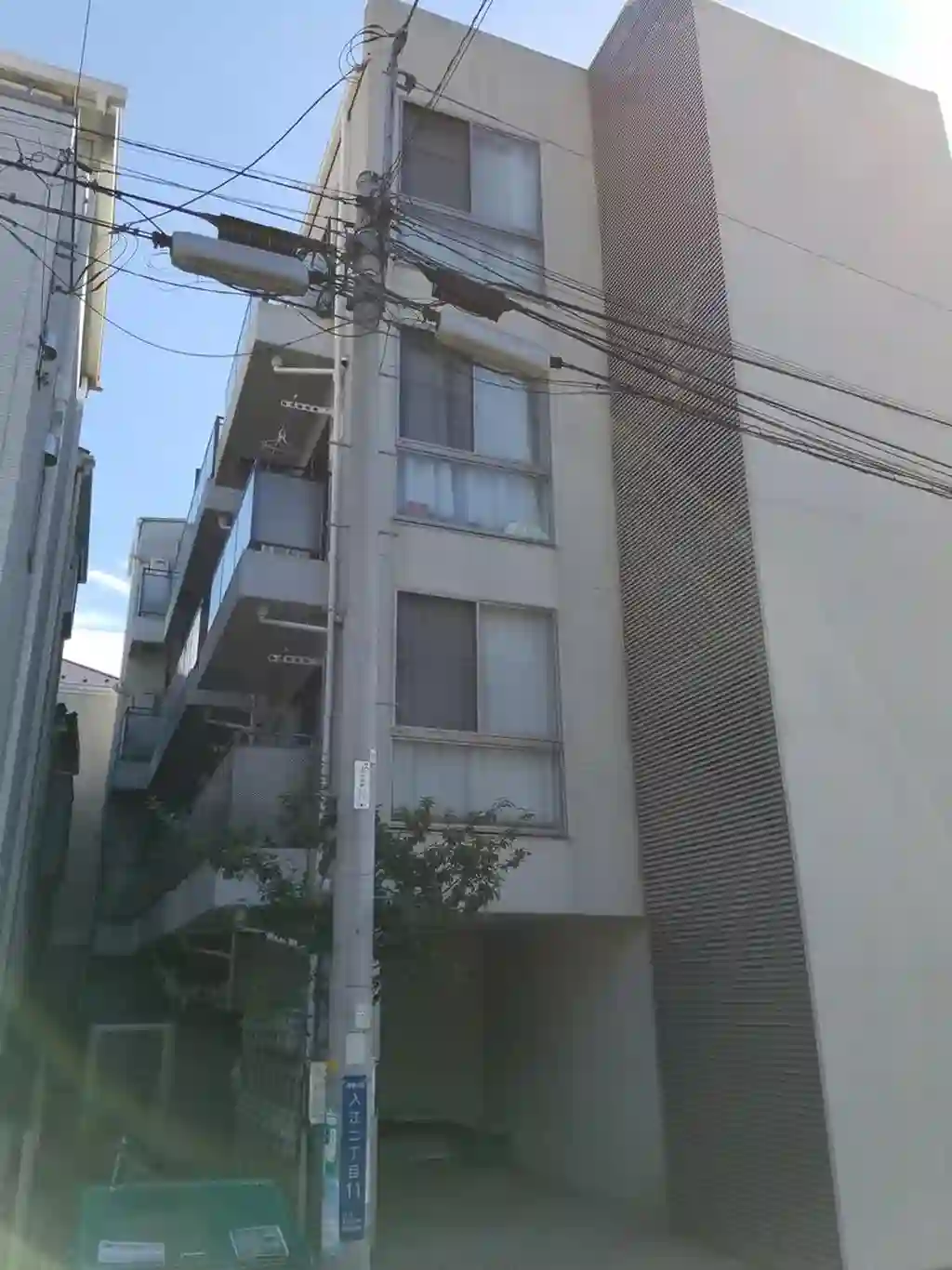 ビーカーサ横浜入江 外観