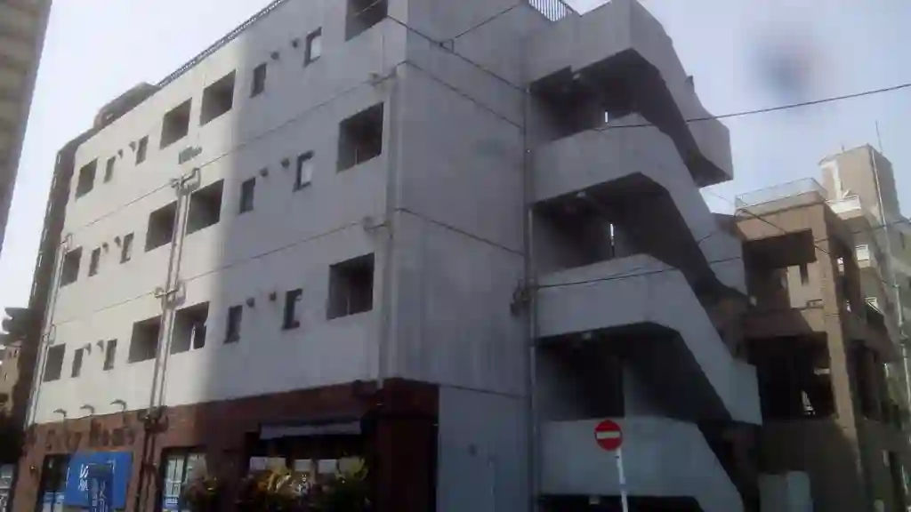 TNT BLD 外観