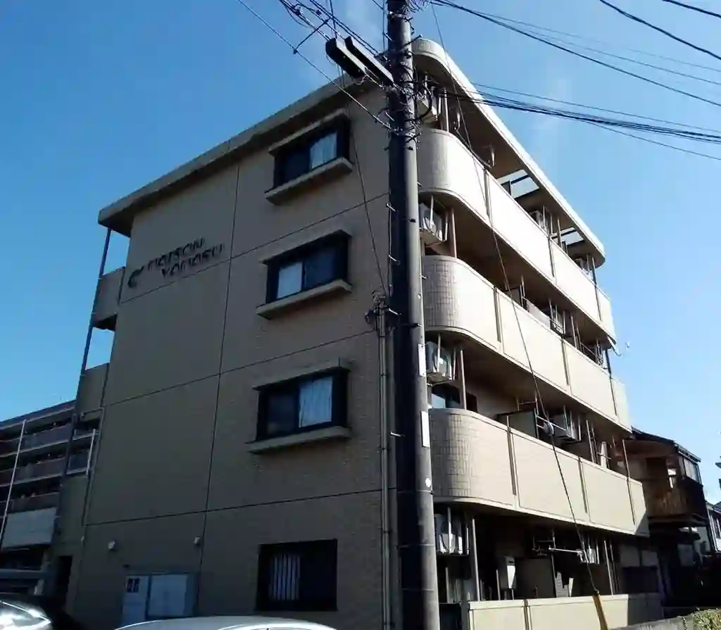 メゾンヤマス 外観
