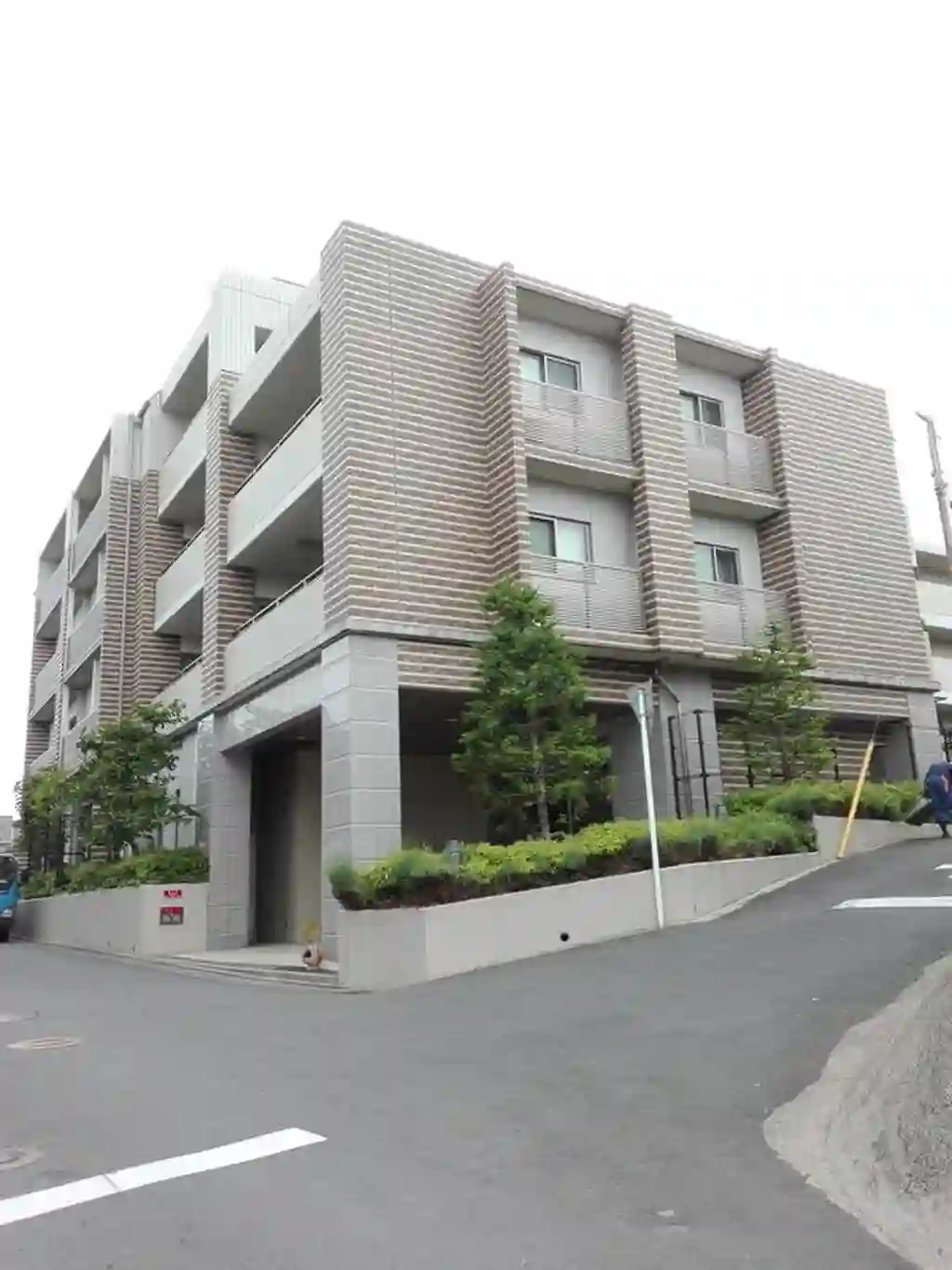 ブランズ横濱瀬谷 外観