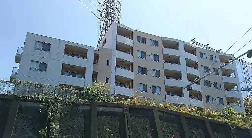 琳和ロイヤルコート 外観