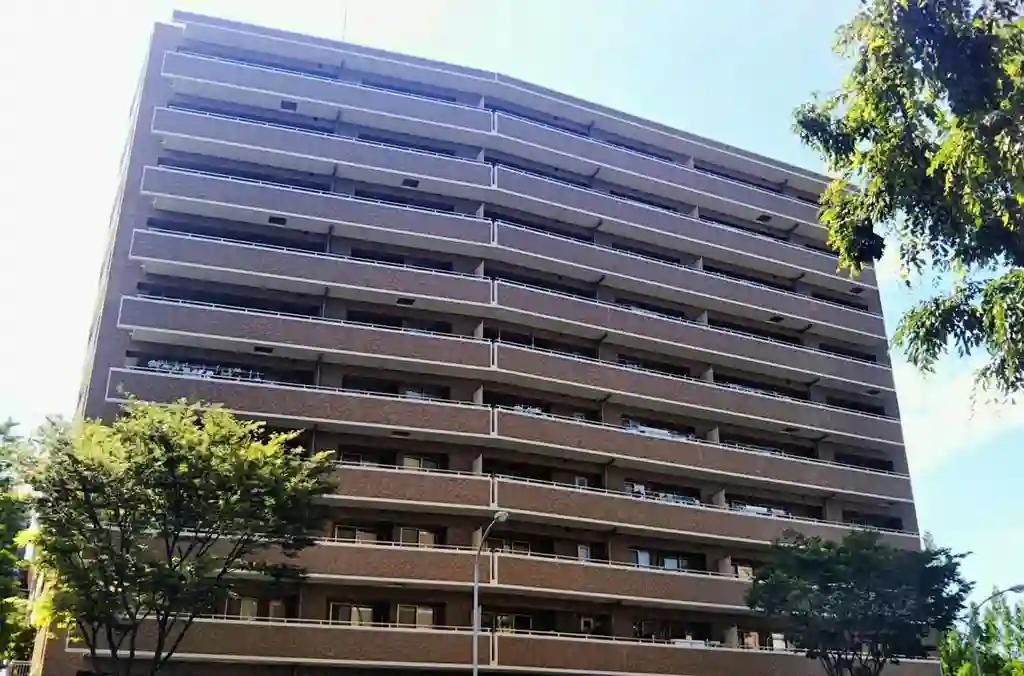 プラハ横浜センター南ステーションガーデン 外観