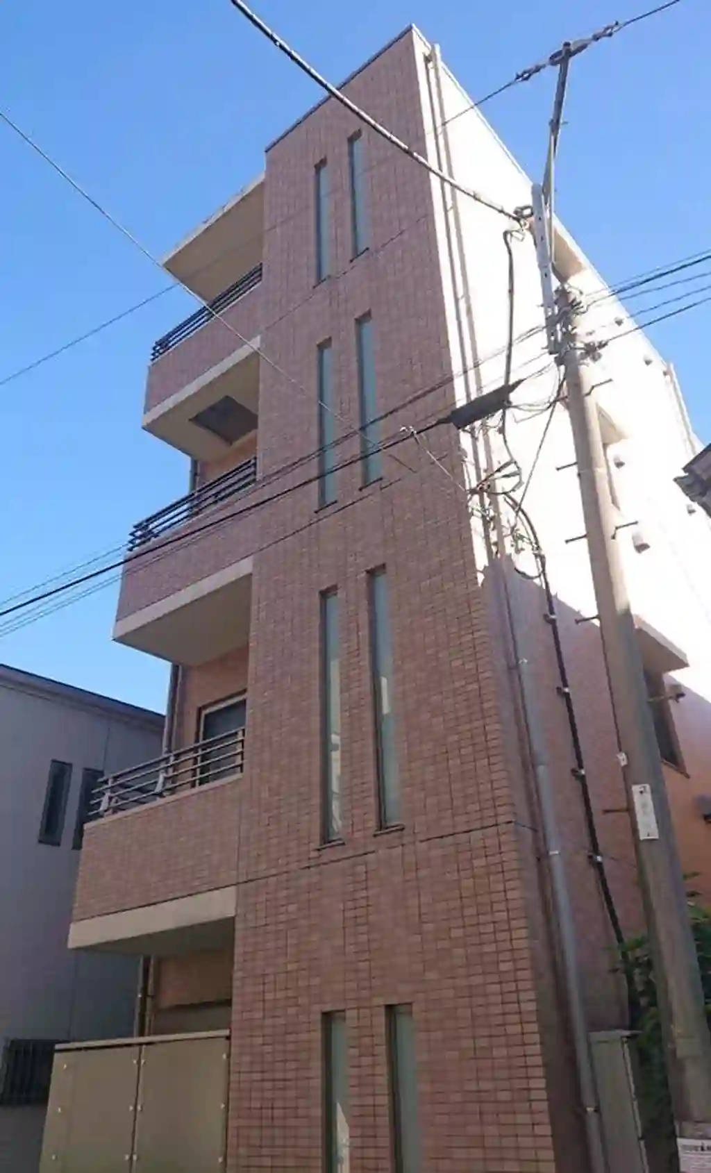 ペルラ・エム 外観