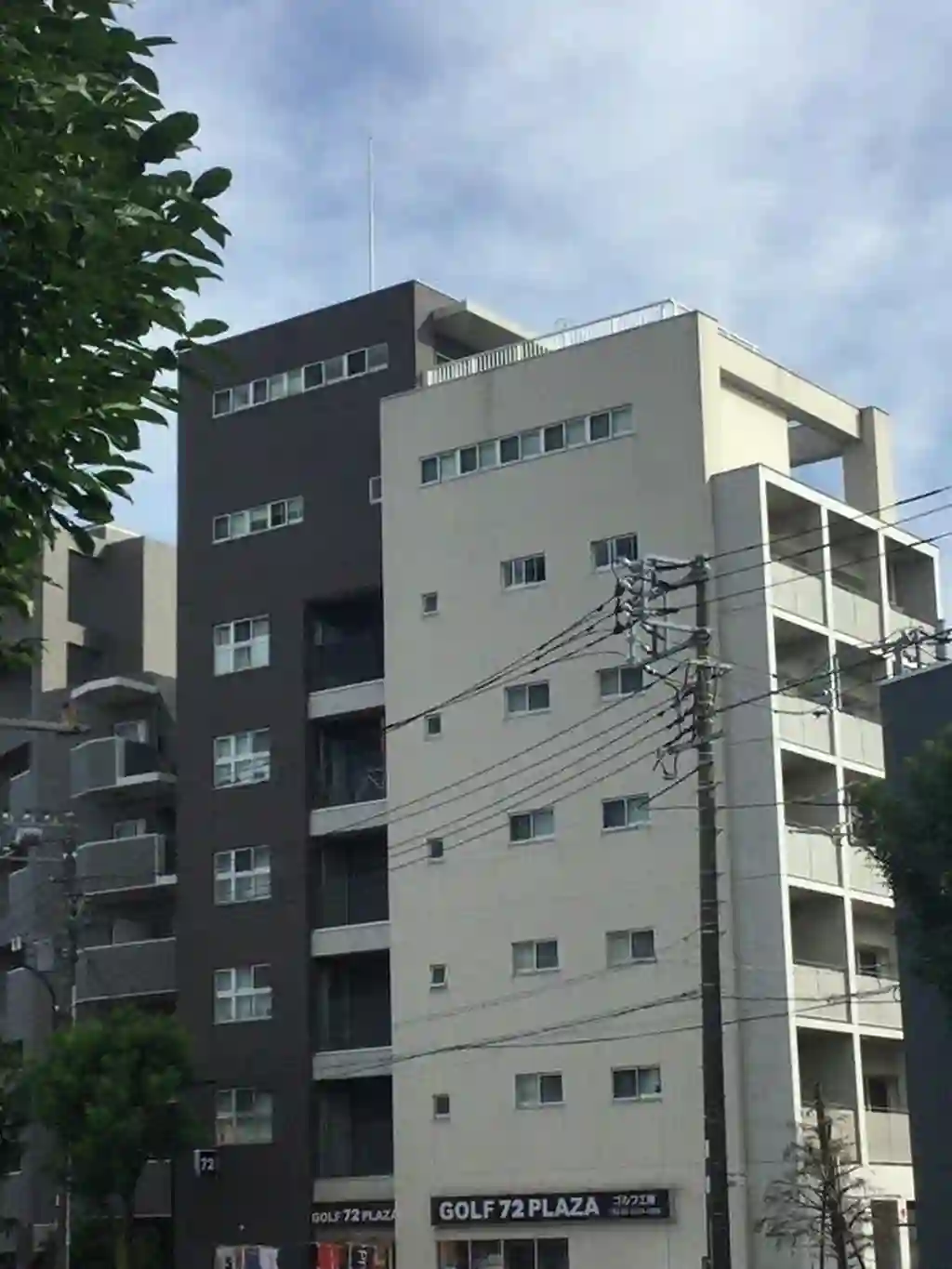 MODERNO 外観