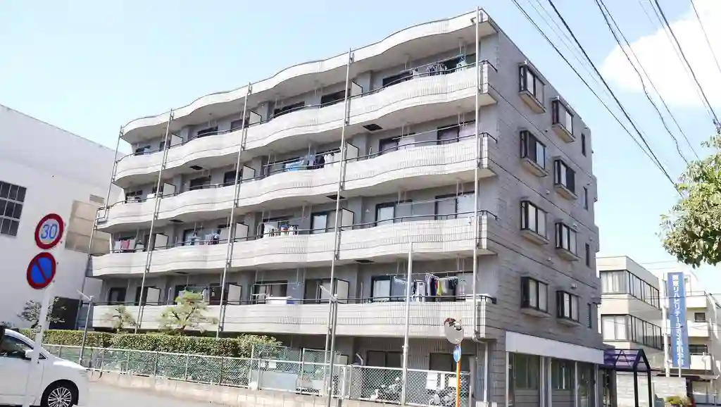 エヌム六番館 外観