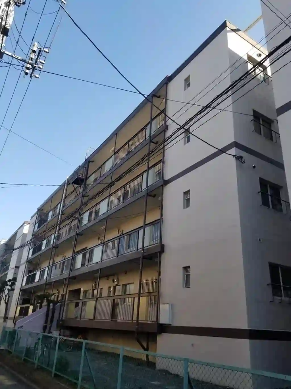中銀青木公園団地3号館 外観