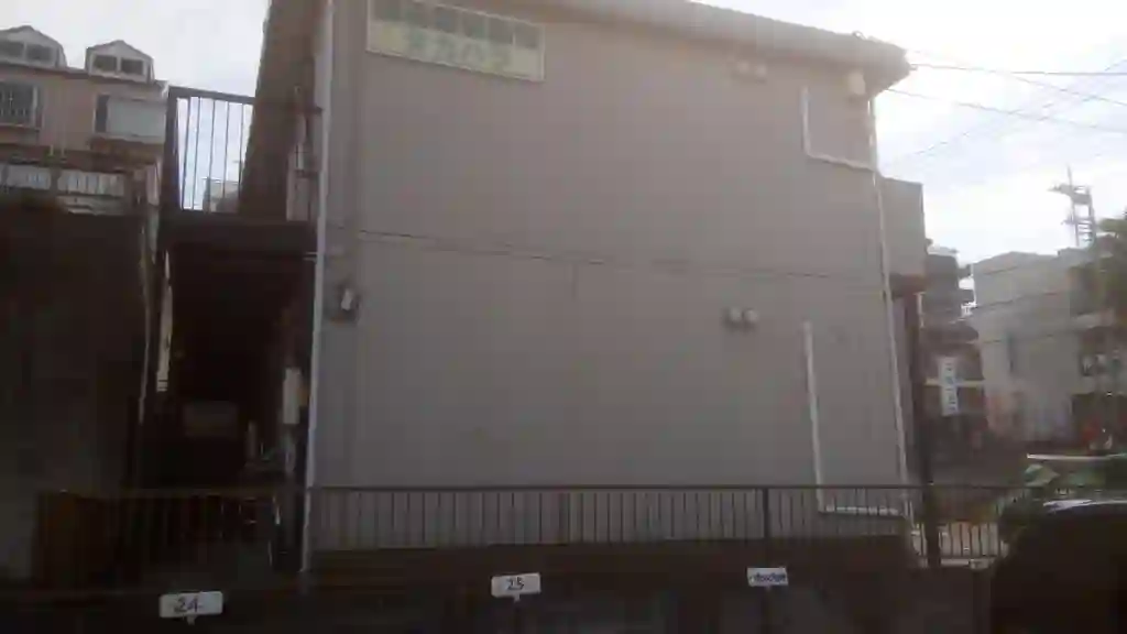 タカハラ 外観