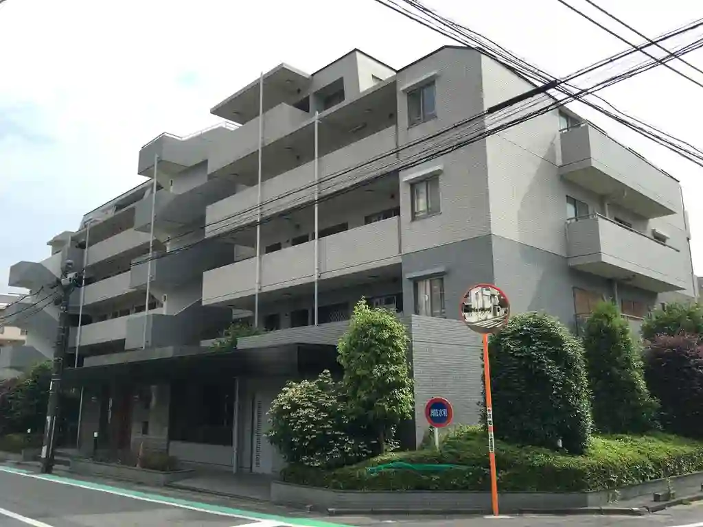リーベスト弦巻 外観