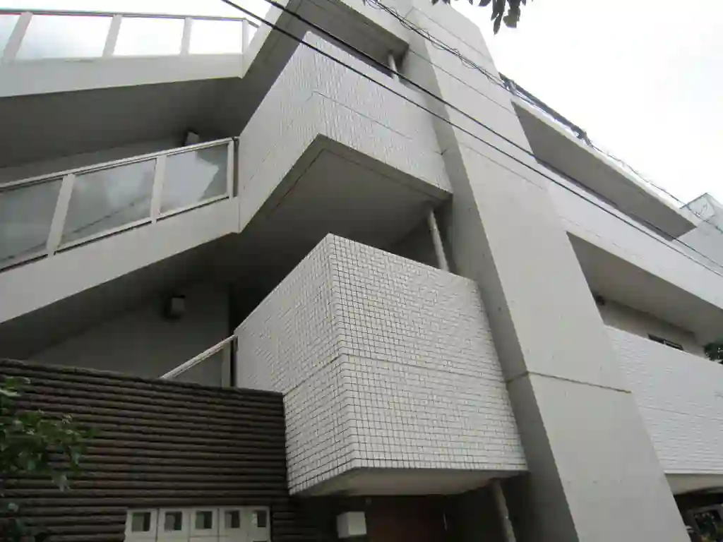 エステート雅 外観