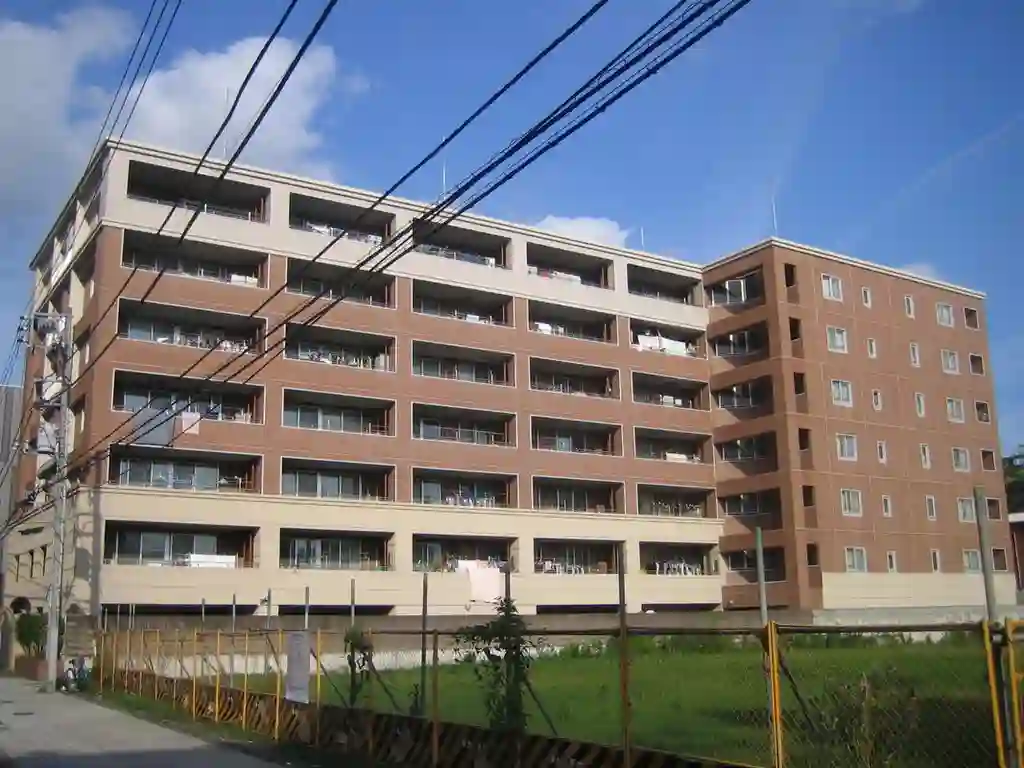 クレッセント横濱ベイシス 外観