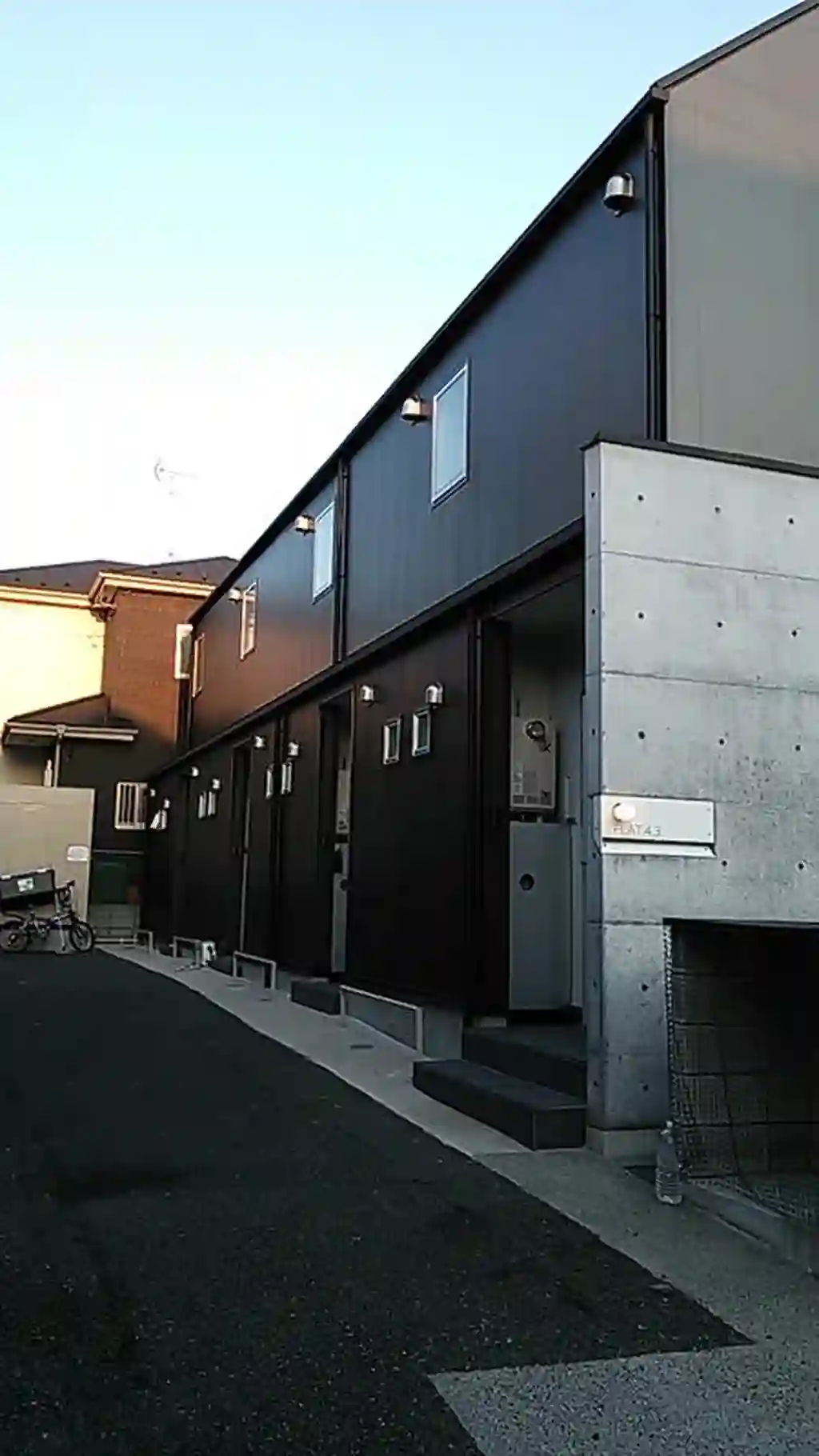 FLAT 4.3 外観