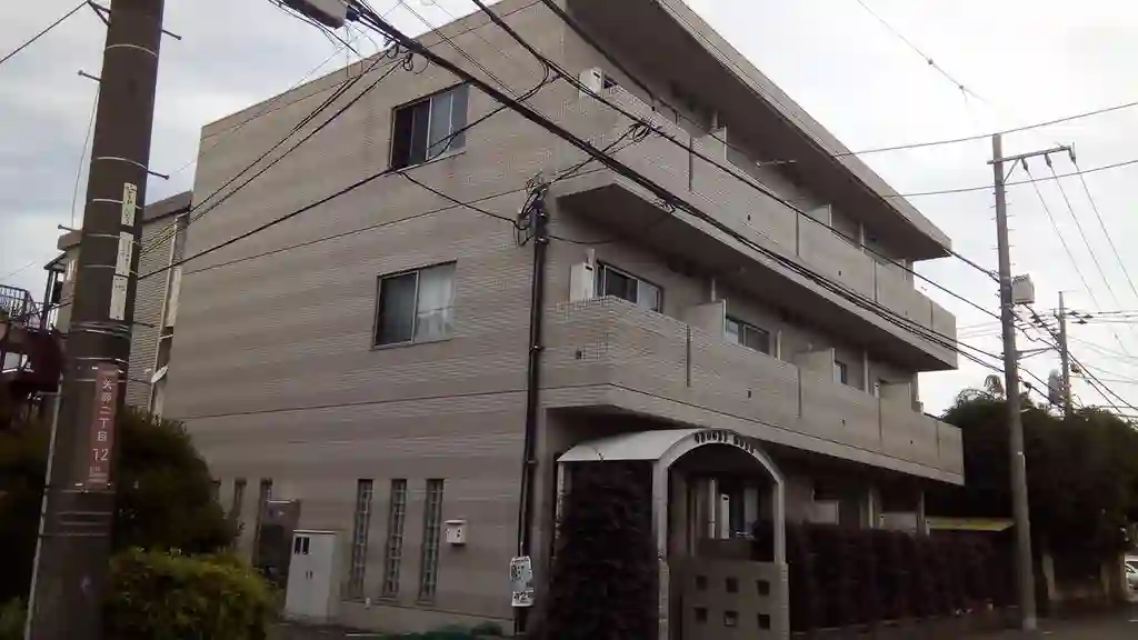 クイーンズ・ウエスト 外観