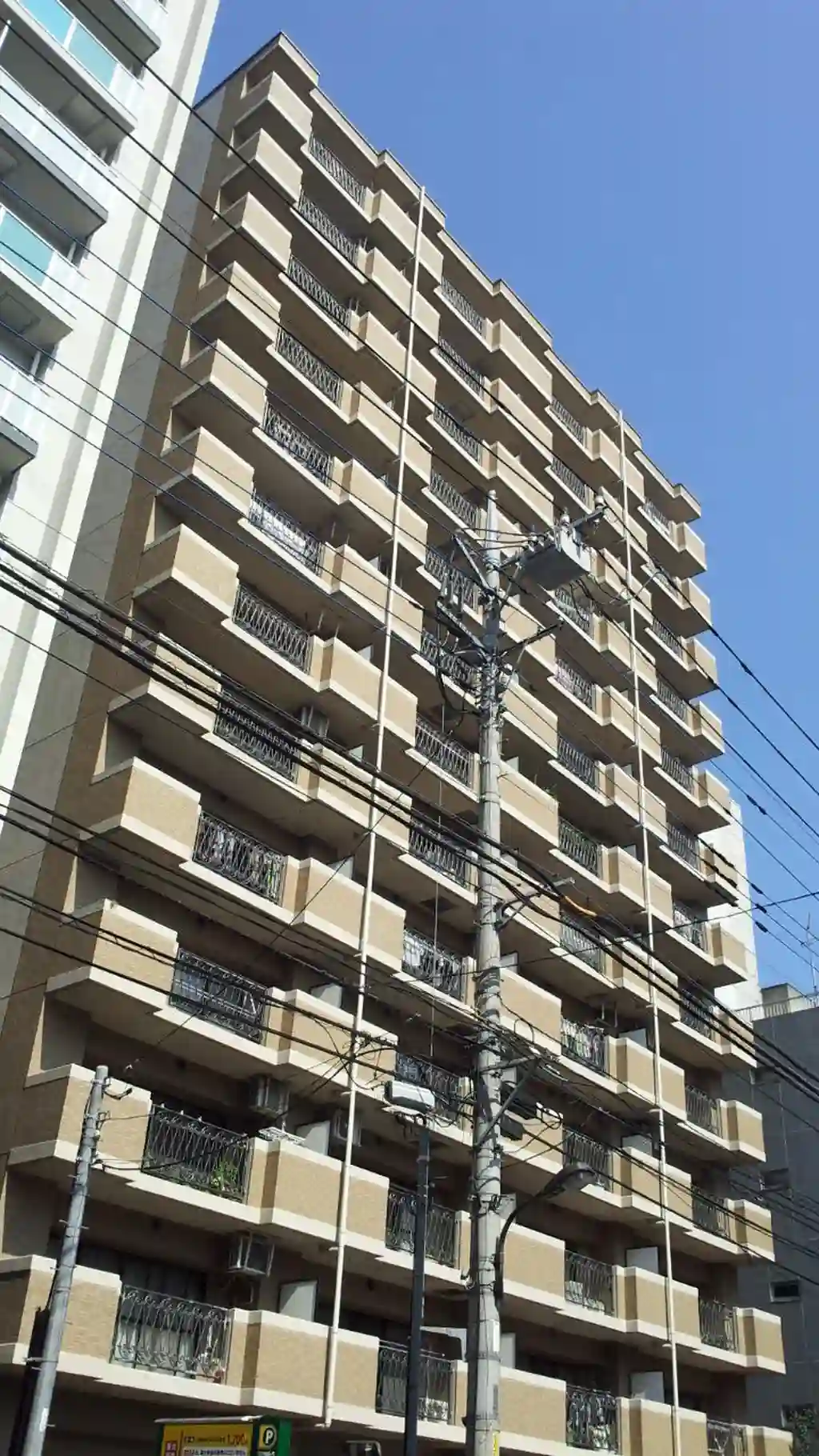 モナーク立川 外観