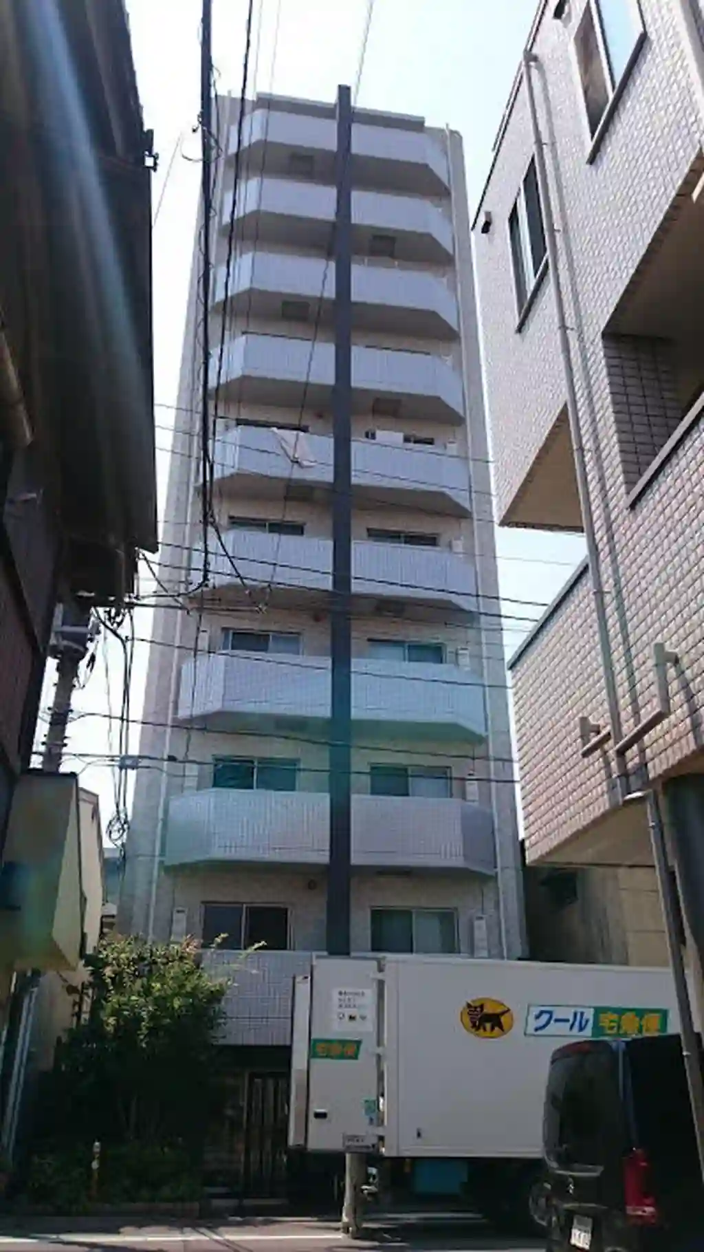SPATIE TRAD KAW 外観