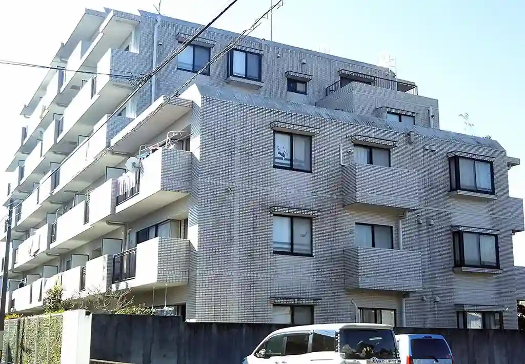 西八王子パーク・ホームズ 外観