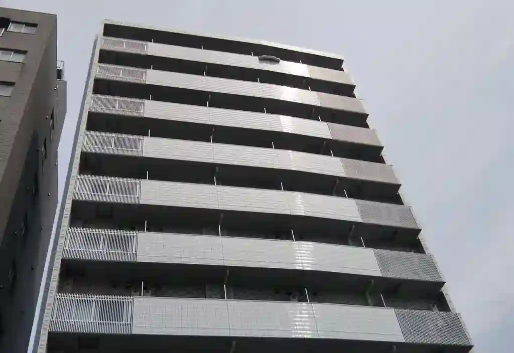 クレヴィスタ横浜新子安 外観